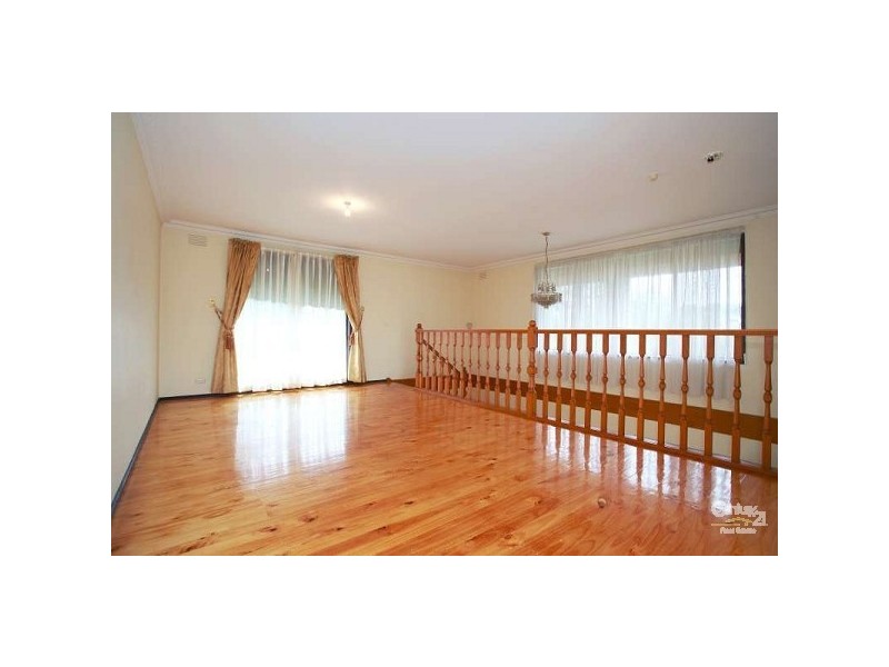 222 Outlook Drive, Dandenong North VIC 3175