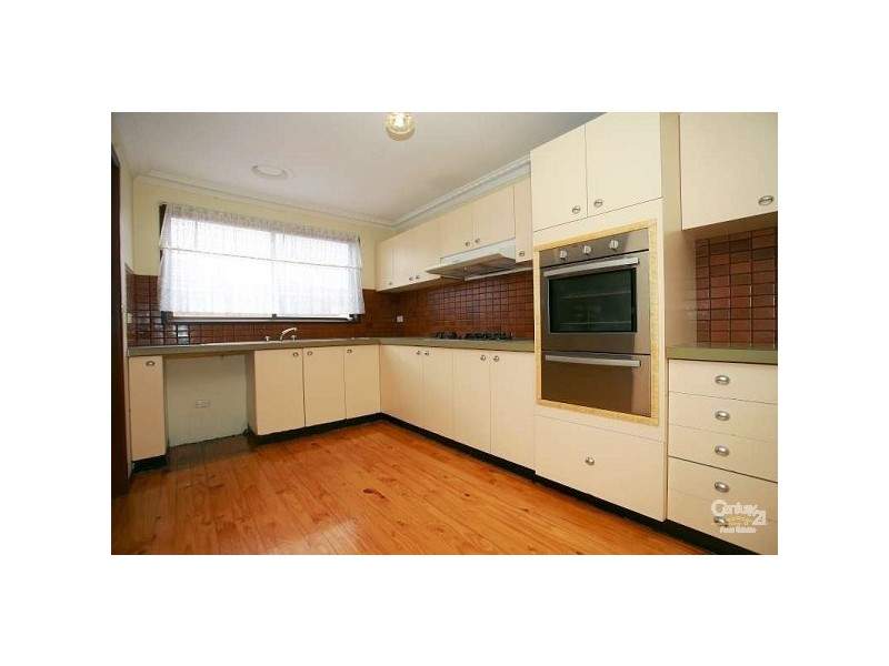 222 Outlook Drive, Dandenong North VIC 3175