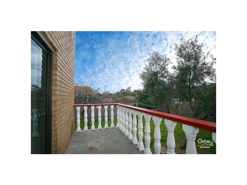 222 Outlook Drive, Dandenong North VIC 3175