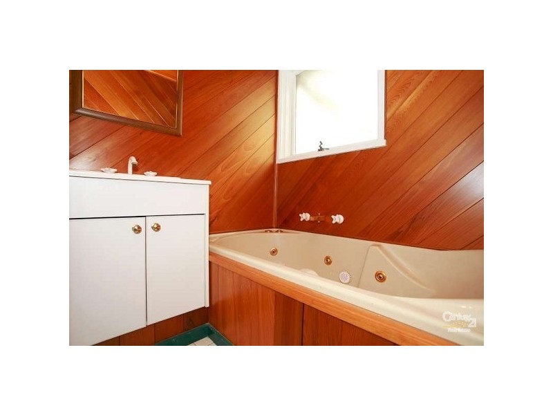 6 Black Court, Noble Park VIC 3174