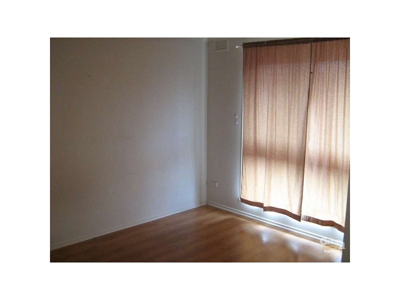 4/8 Stuart Street, Noble Park VIC 3174