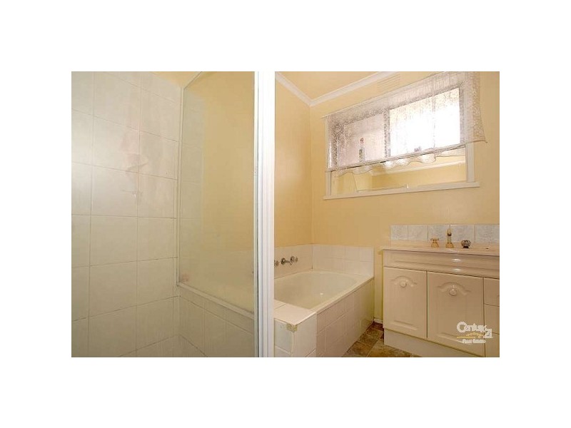 1/114 Corrigan Road, Noble Park VIC 3174