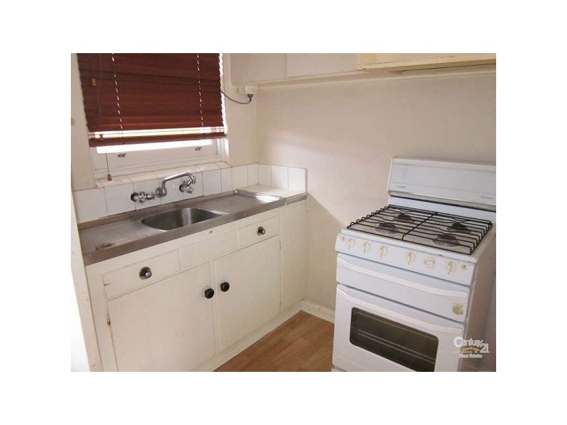 6/42 Princes Highway, Dandenong VIC 3175