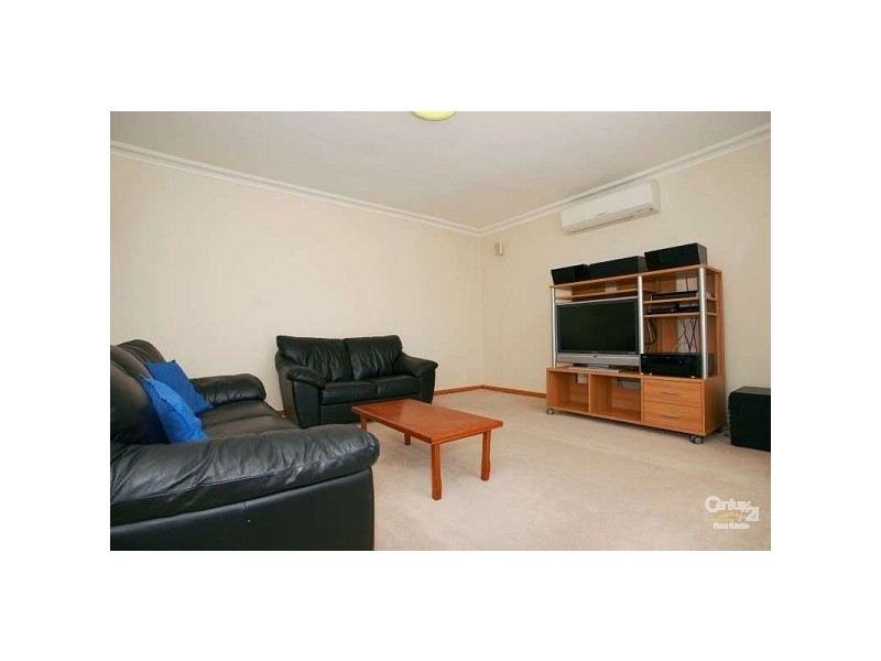 1/1 Simpson Street, Noble Park VIC 3174