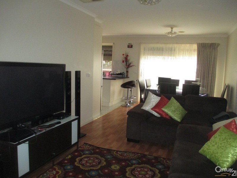 2/36 Noble Street, Noble Park VIC 3174