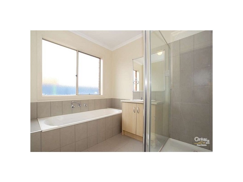 9 Iron Bark Circut, Pakenham VIC 3810