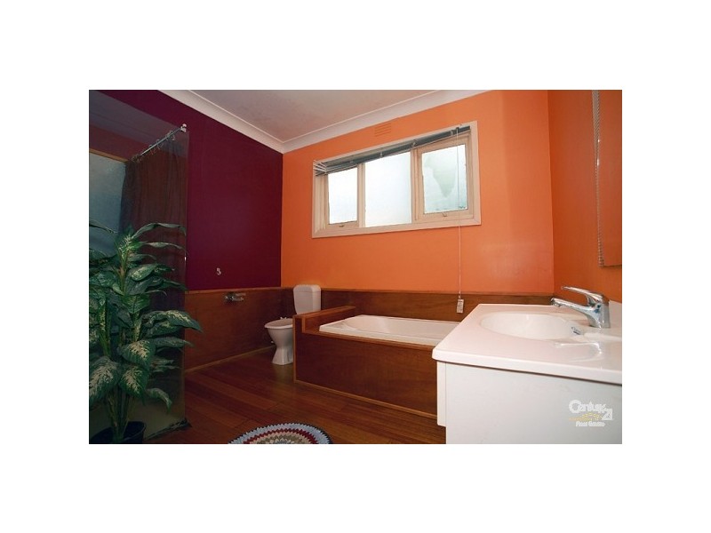 22 Hillside Street, Springvale VIC 3171