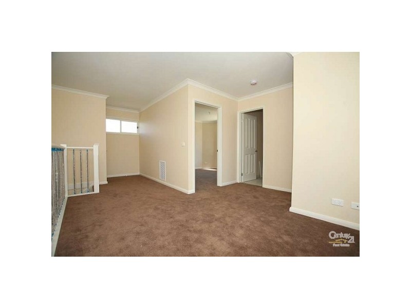 2/18 Namur Street, Noble Park VIC 3174