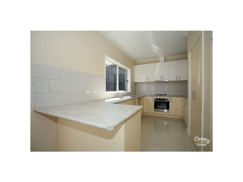 2/18 Namur Street, Noble Park VIC 3174