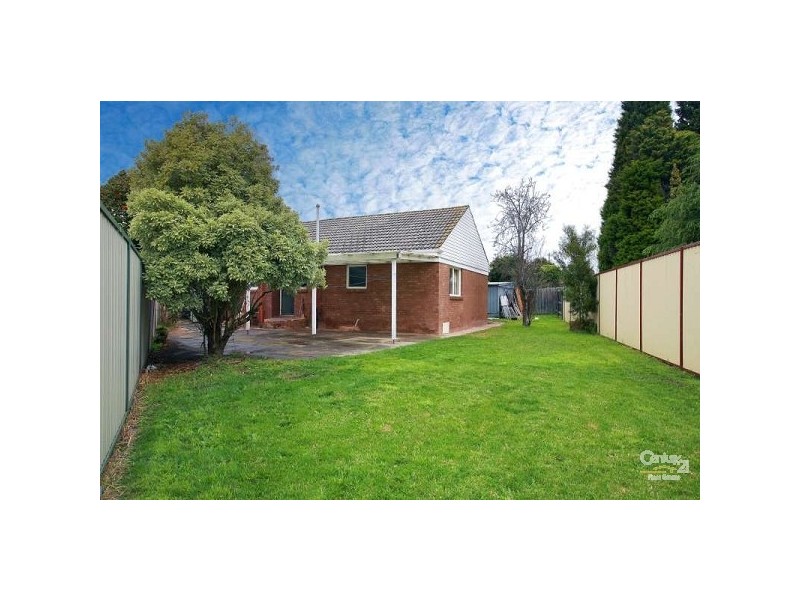 6 Black Court, Noble Park VIC 3174