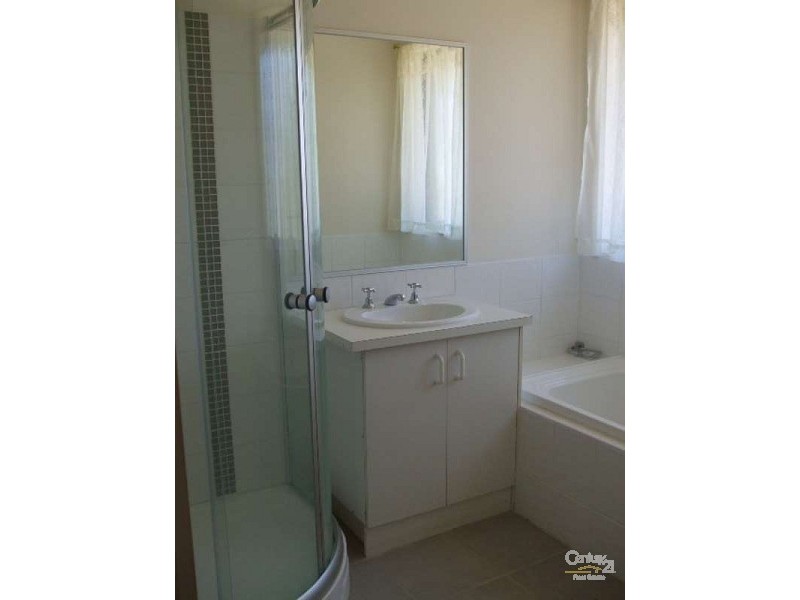 31 Millswyn Avenue, Hampton Park VIC 3976