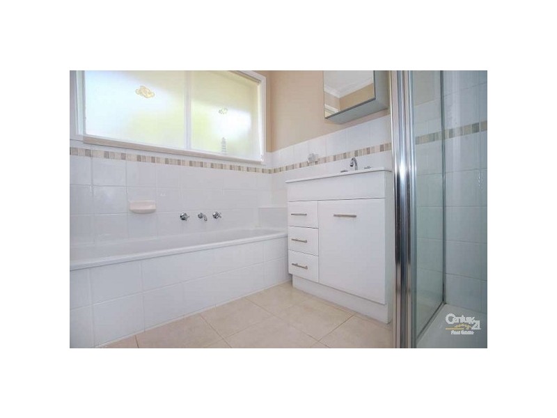 12 Cosier Drive, Noble Park VIC 3174