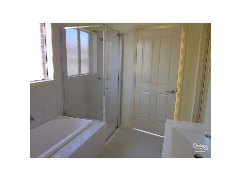 2/14 David Street, Noble Park VIC 3174