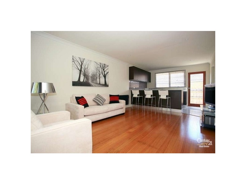 6/28 Vincent Cres, Noble Park VIC 3174