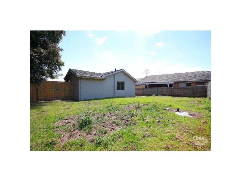 6/28 Vincent Cres, Noble Park VIC 3174