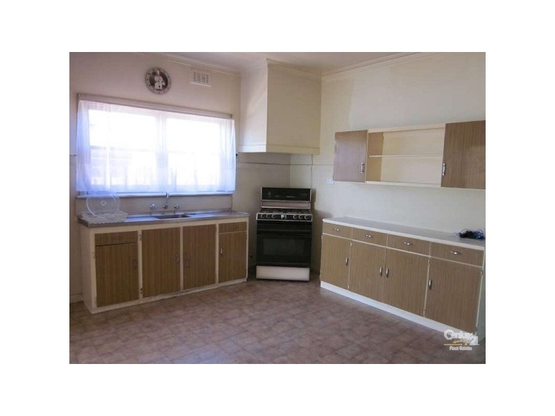 54 Hillside Street, Springvale VIC 3171