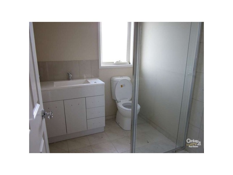 2/18 Namur Street, Noble Park VIC 3174