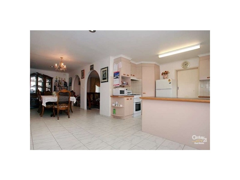 20 Rawdon Hill Drive, Dandenong North VIC 3175