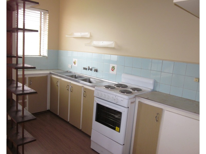 8/104-108 Springvale Road, Springvale VIC 3171