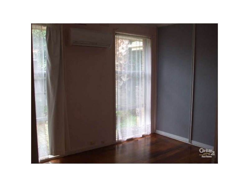 11 Timbergalde Drive, Noble Park North VIC 3174