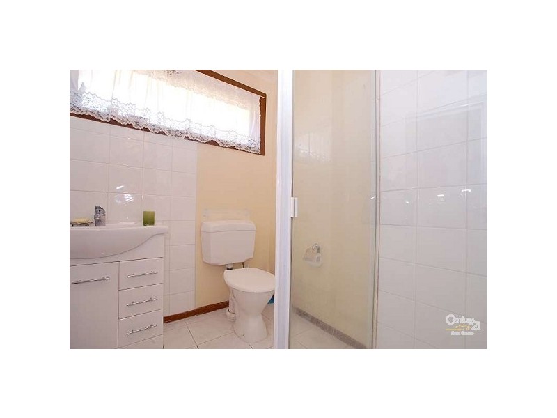 6 Waruka Close, Endeavour Hills VIC 3802