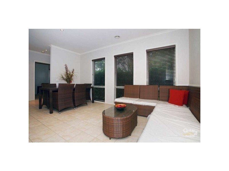 1/114 Railway Parade, Noble Park VIC 3174