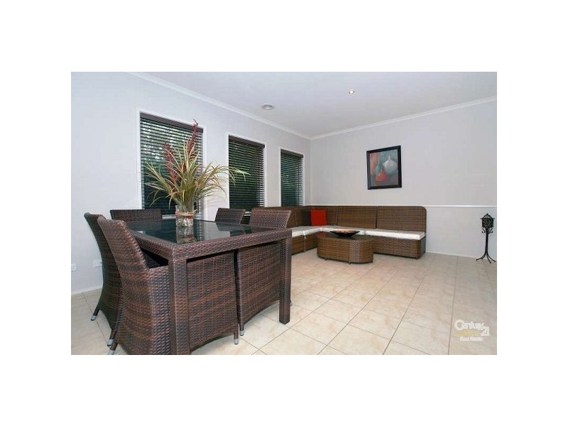 1/114 Railway Parade, Noble Park VIC 3174