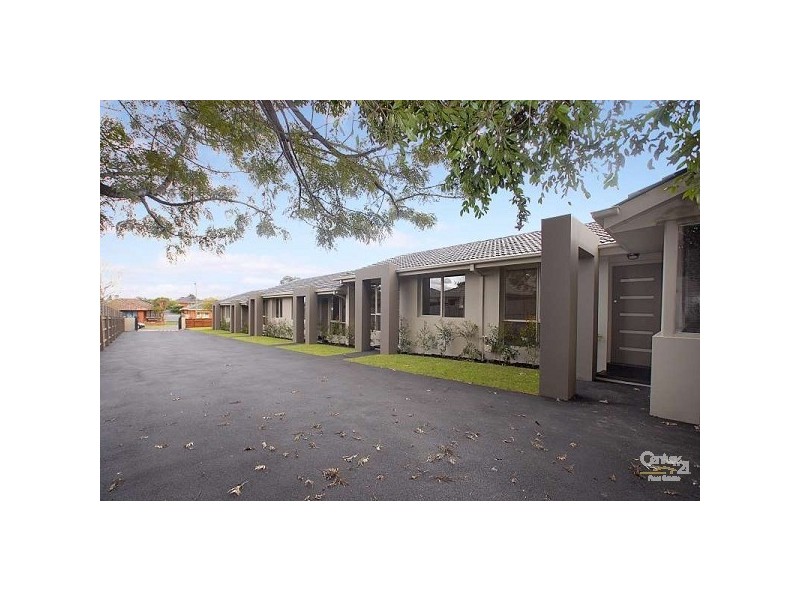 2/28 Vincent Crescent, Noble Park VIC 3174