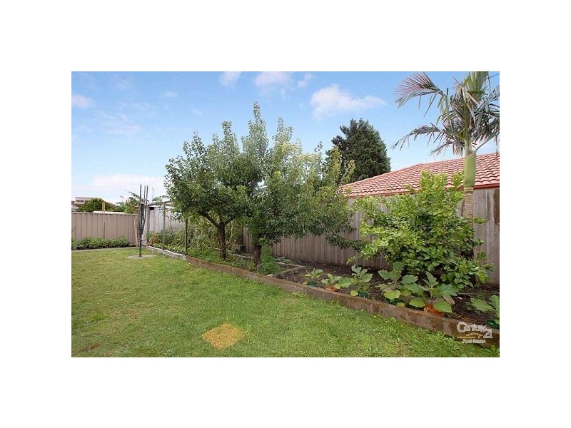 33 Fenton Court, Keysborough VIC 3173