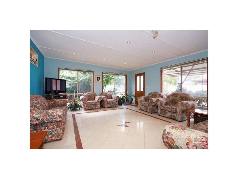 74 Pound Road, Hampton Park VIC 3976