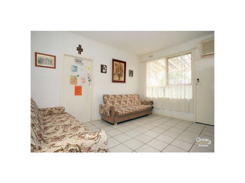 74 Pound Road, Hampton Park VIC 3976