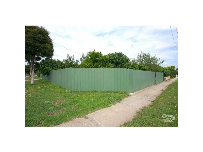 74 Pound Road, Hampton Park VIC 3976