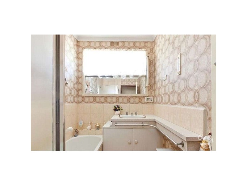 11 Jacksons Road, Noble Park North VIC 3174