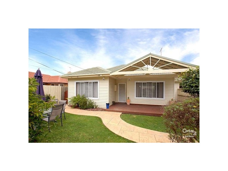 1/130 Kelvinside Road, Noble Park VIC 3174