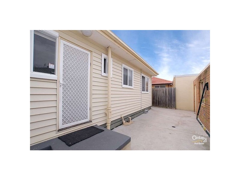 1/130 Kelvinside Road, Noble Park VIC 3174