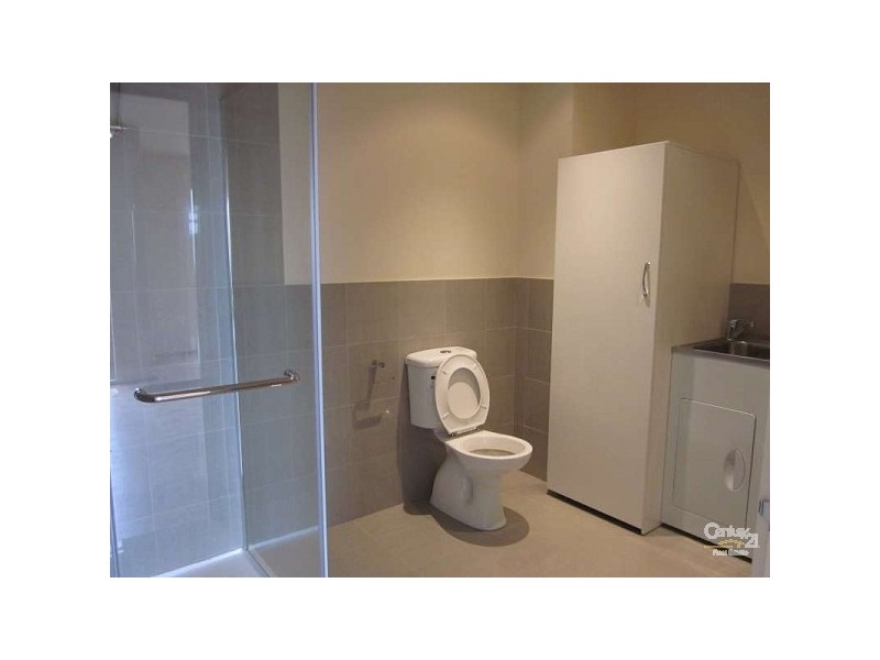 24/2-4 Hutton Street, Dandenong VIC 3175