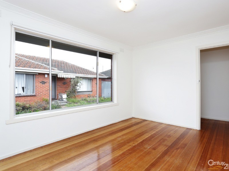 4/3 Leopold Avenue, Springvale South VIC 3172