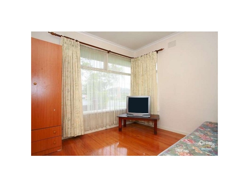 92 Noble Street, Noble Park VIC 3174