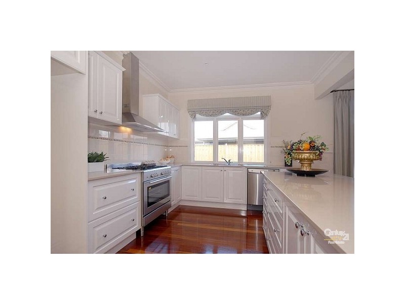 6 Mallett Grove, Lyndhurst VIC 3975