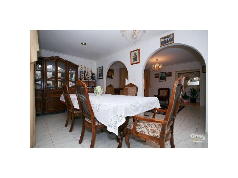 20 Rawdon Hill Drive, Dandenong North VIC 3175