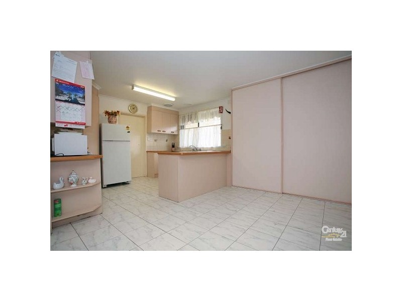 20 Rawdon Hill Drive, Dandenong North VIC 3175