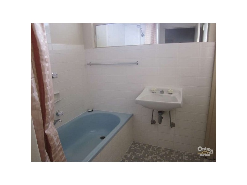 8/10 Albert Avenue, Springvale VIC 3171