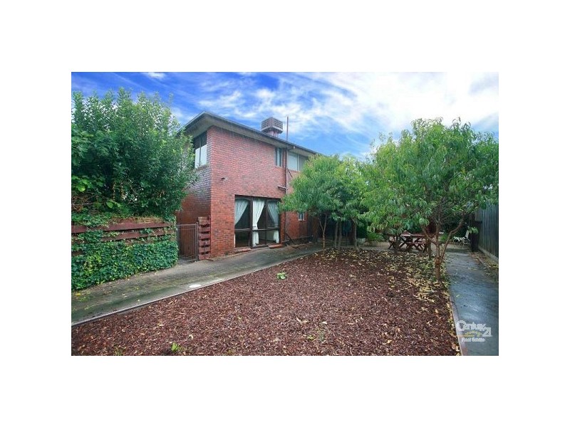 18 Waranga Street, Dandenong North VIC 3175