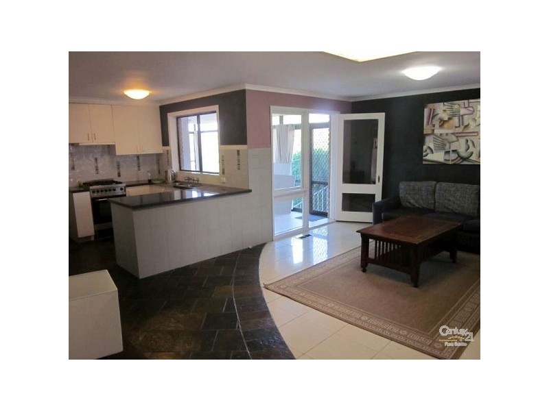 15 Mark Court, Dandenong North VIC 3175