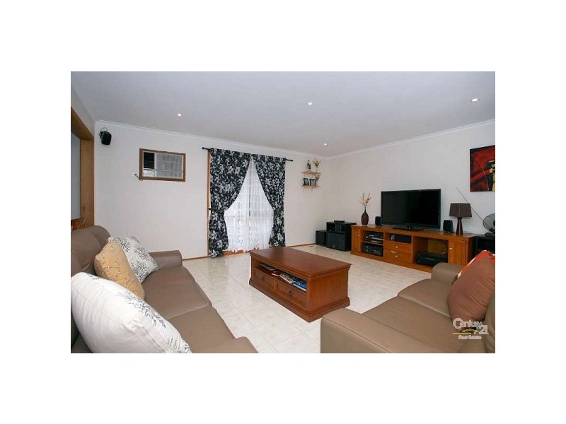 2 Evonne Court, Endeavour Hills VIC 3802