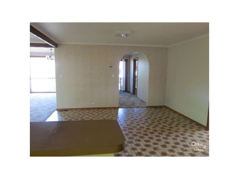 5 Verbena Crescent, Noble Park VIC 3174