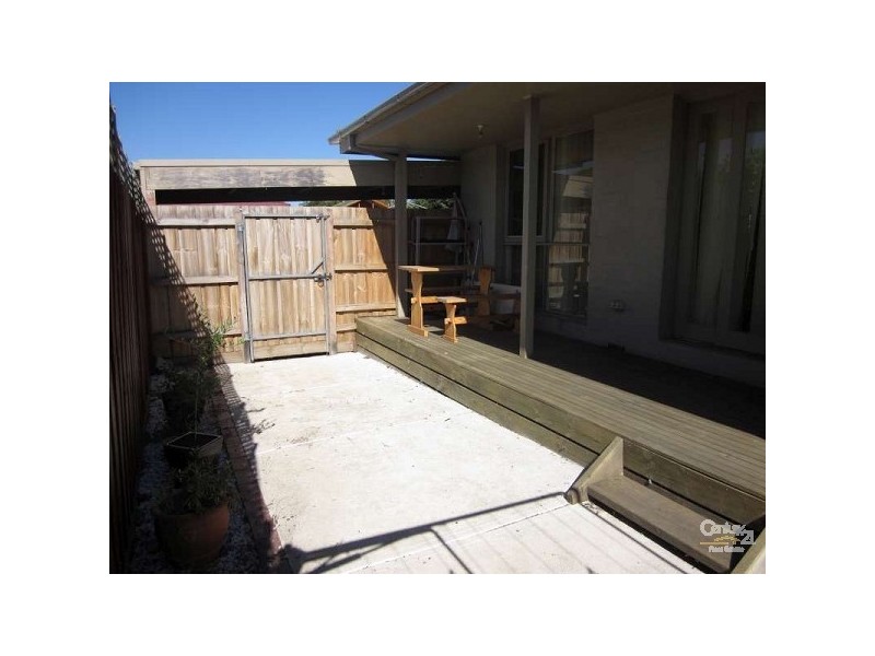 2/115 Corrigan Road, Noble Park VIC 3174