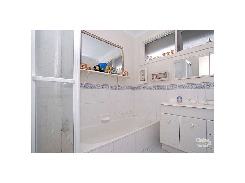 4 Sussex Street, Noble Park VIC 3174