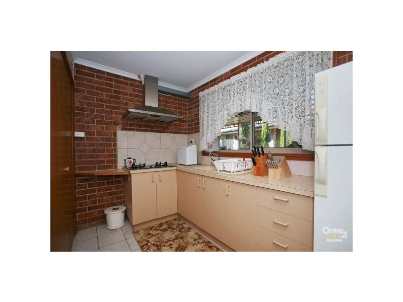 29 George Bass Ave, Endeavour Hills VIC 3802