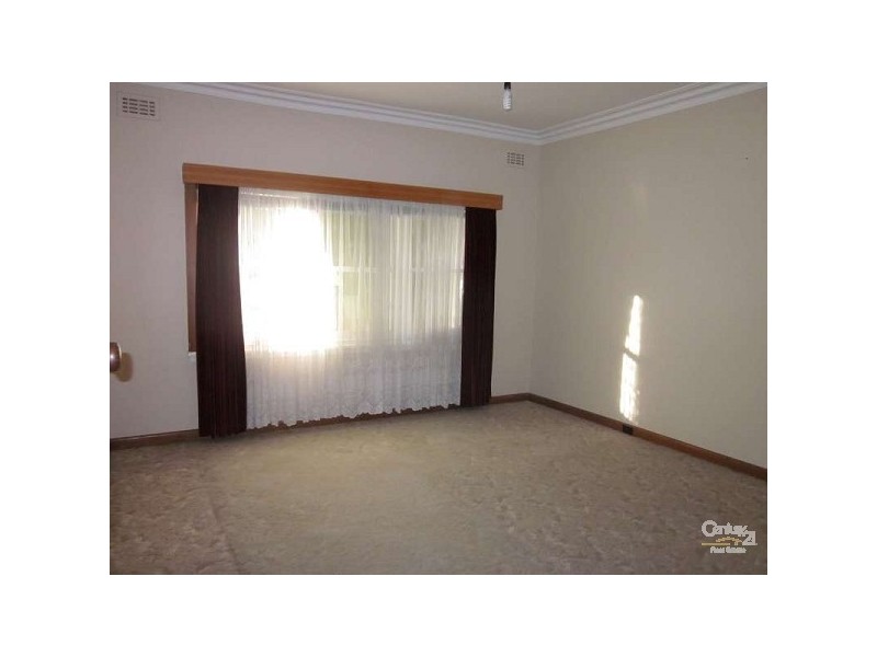 8 Knox Street, Noble Park VIC 3174